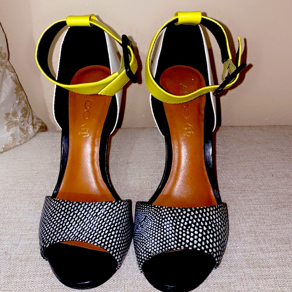 Block-colored heels